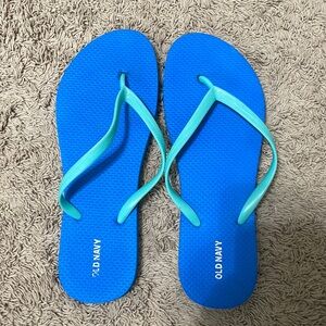 Old navy & Gap flip flops!